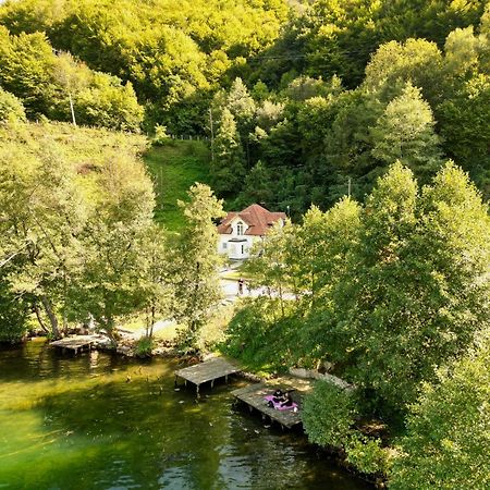 Cobras Plivsko Jezero, Jajce Villa Exterior photo
